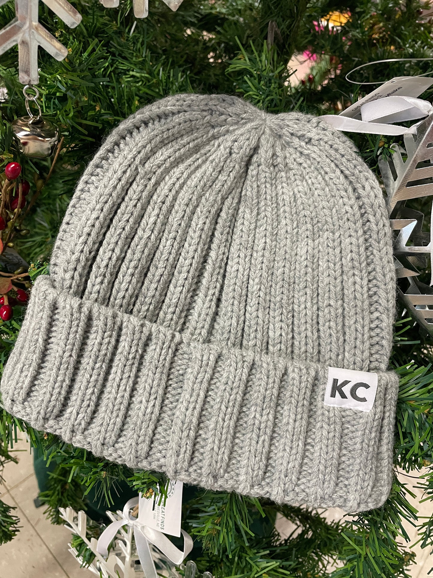 KC Knitted Beanie GREY/RED